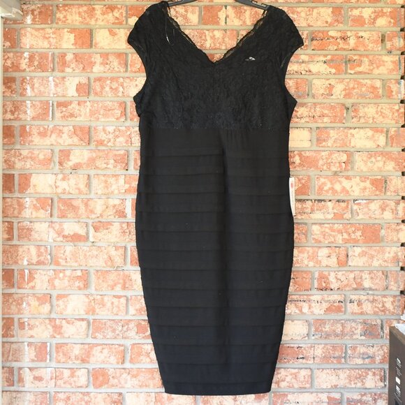 Bee Darlin Dresses & Skirts - Bee Darlin Black Dress NWT